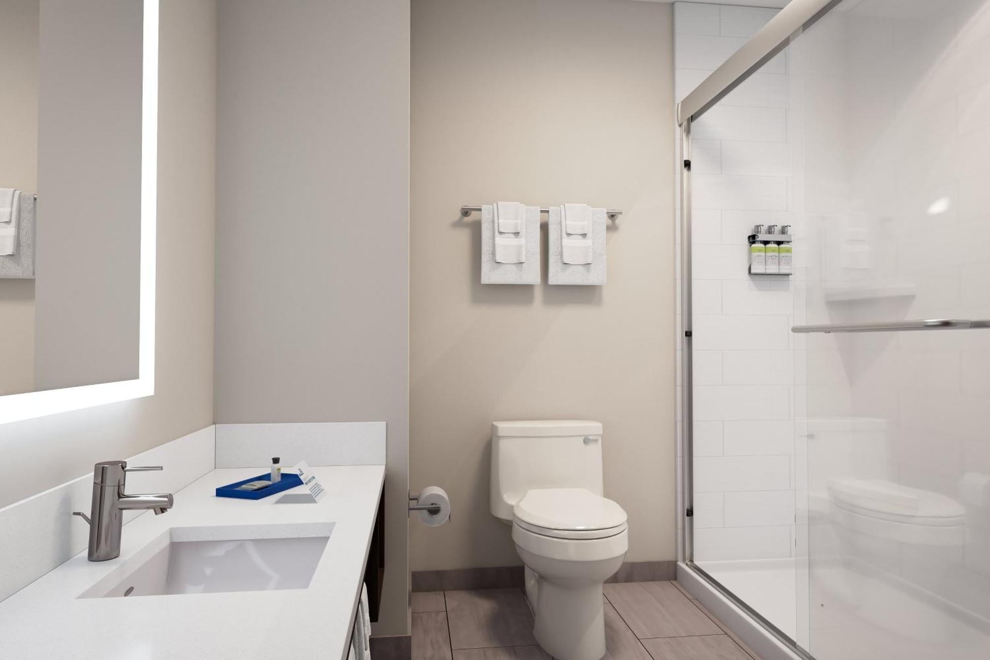 Holiday Inn Express & Suites Haltom City - Ft. Worth By Ihg 外观 照片