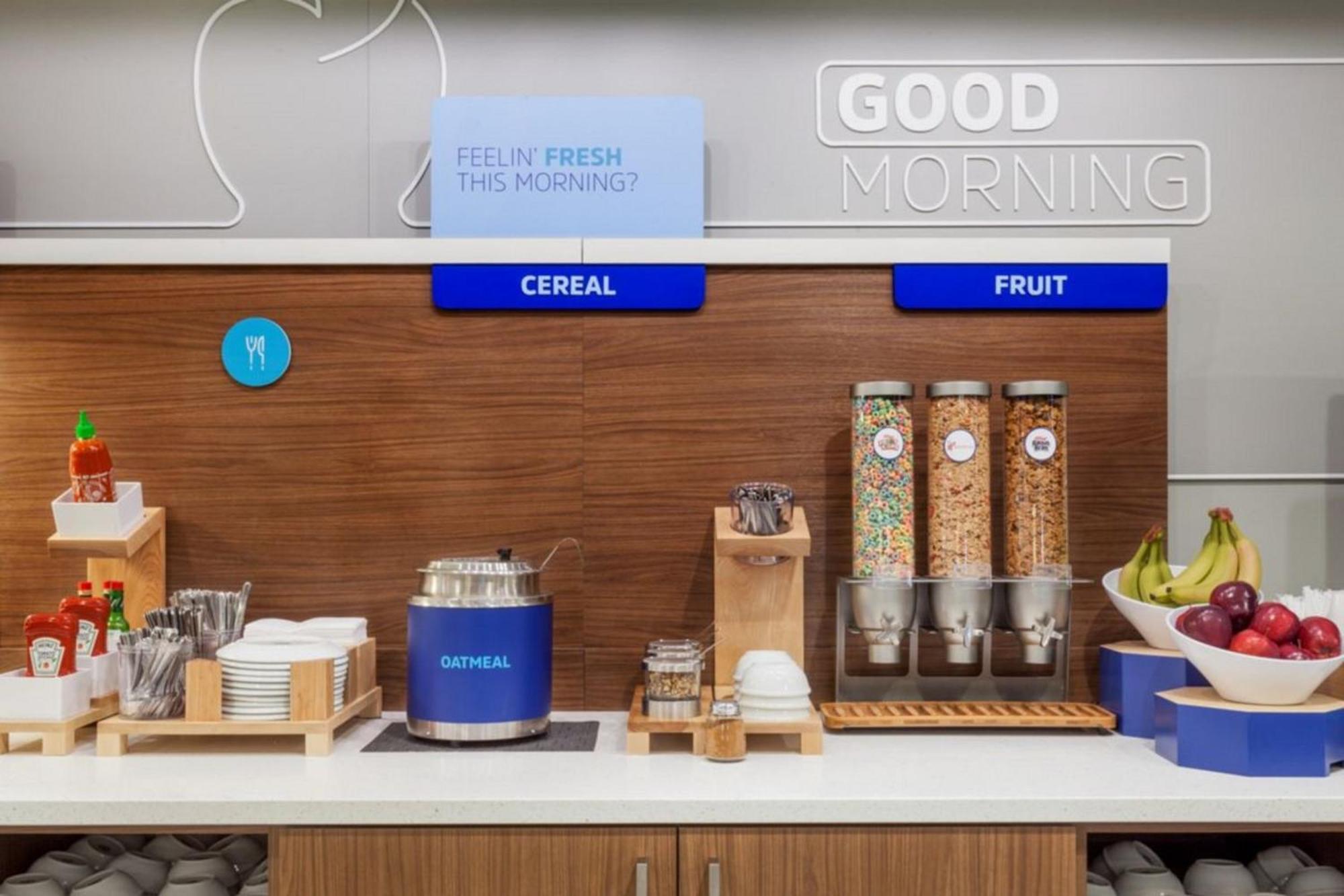 Holiday Inn Express & Suites Haltom City - Ft. Worth By Ihg 外观 照片